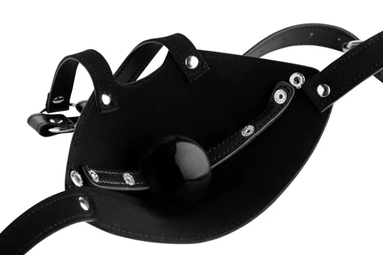 STRICT Ball Gags & Mouth Restraints | Masks & Dress-Up Accessories>Muzzle Harness with Ball Gag
